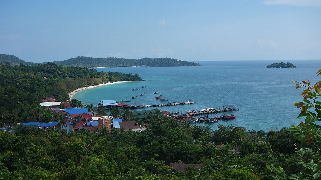 Boats along the Cambodian coast